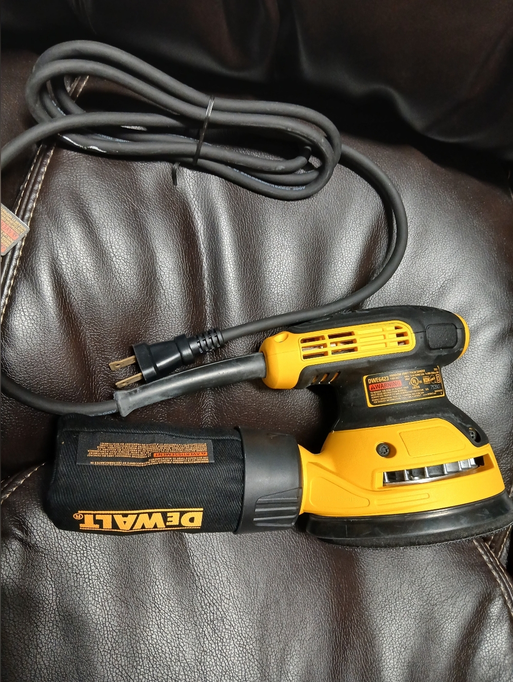 DEWALT Yellow Random Orbital Sander Tools